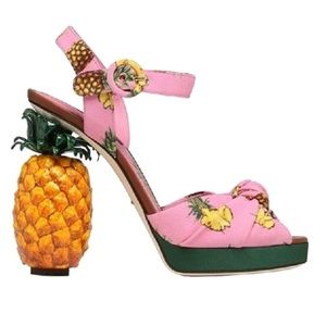 New Dolce & Gabbana Keira Pineapple Cady Sandals